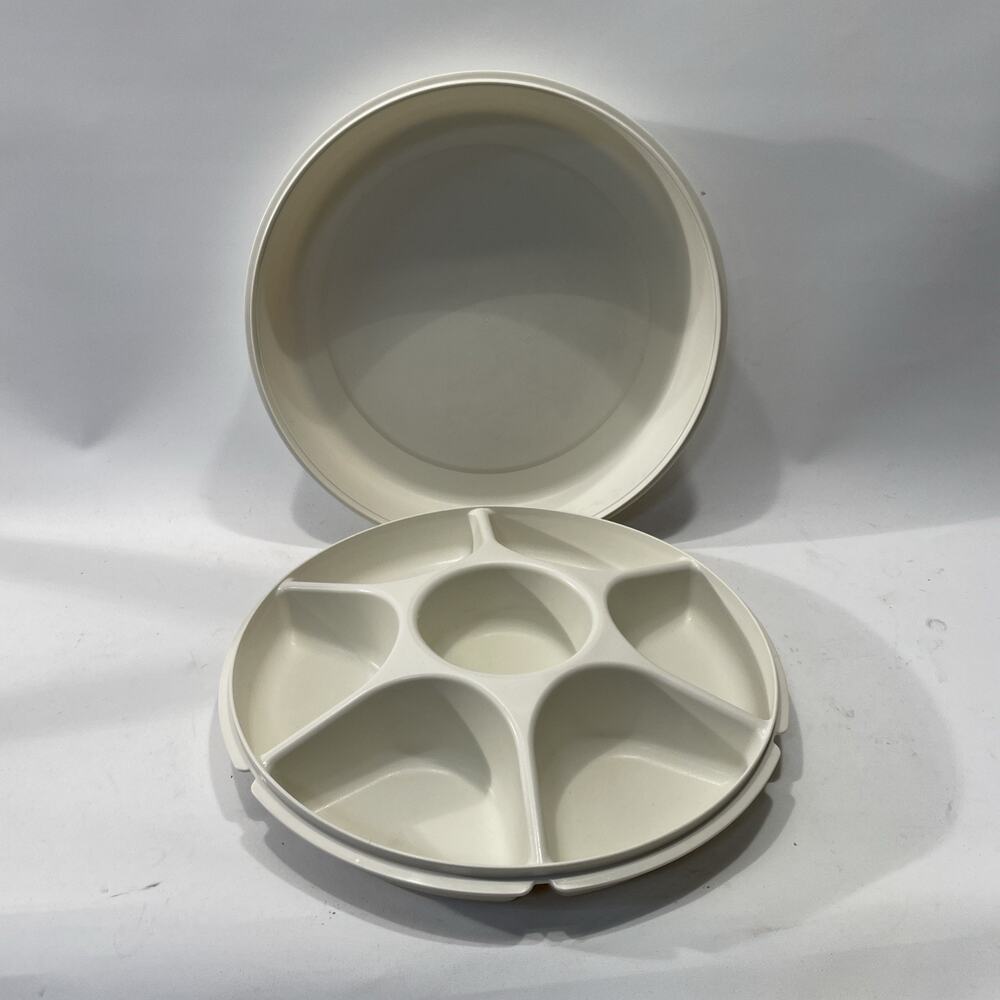 Vintage Tupperware 1665-1/1666-1 Serving Fruit/Chip/Veggie 14" Tray w/ Lid Beige